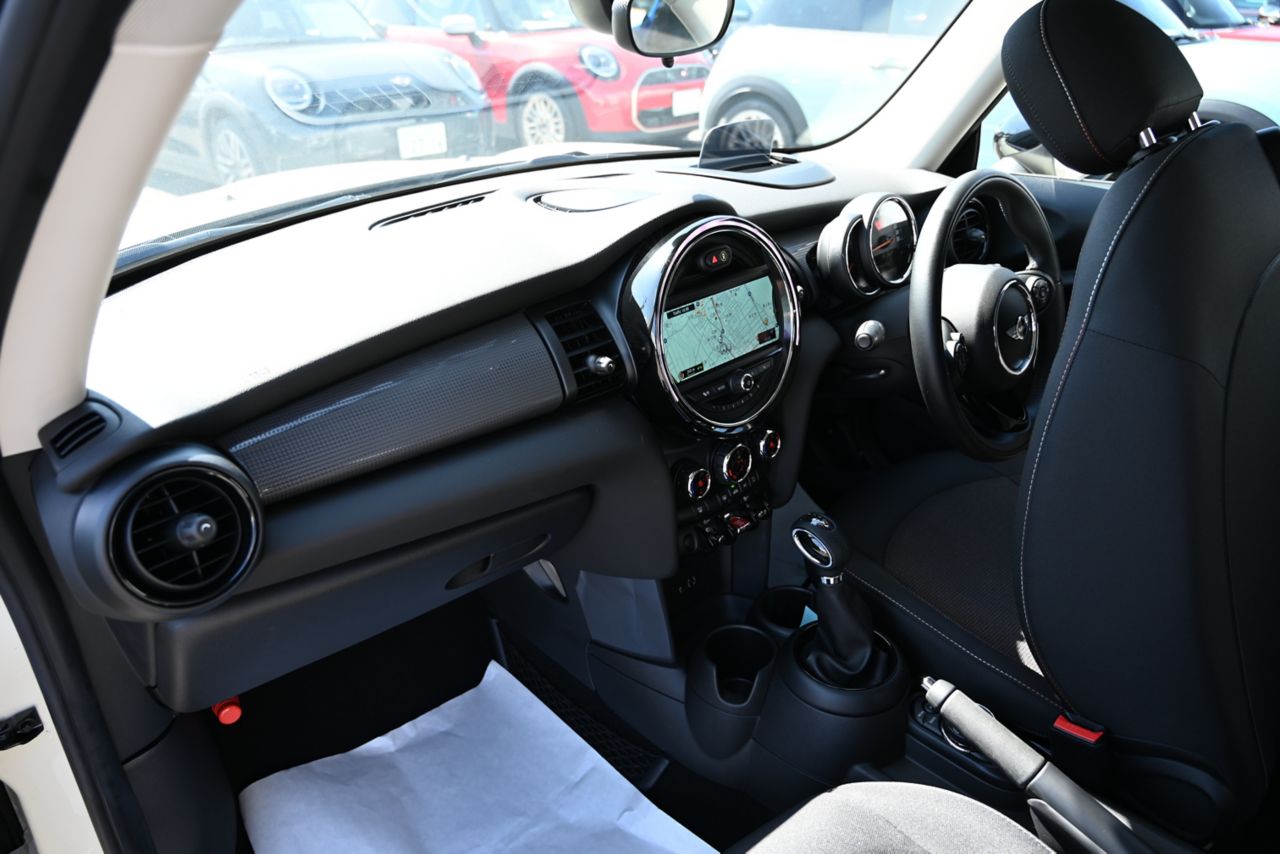 F56 MINI COOPER