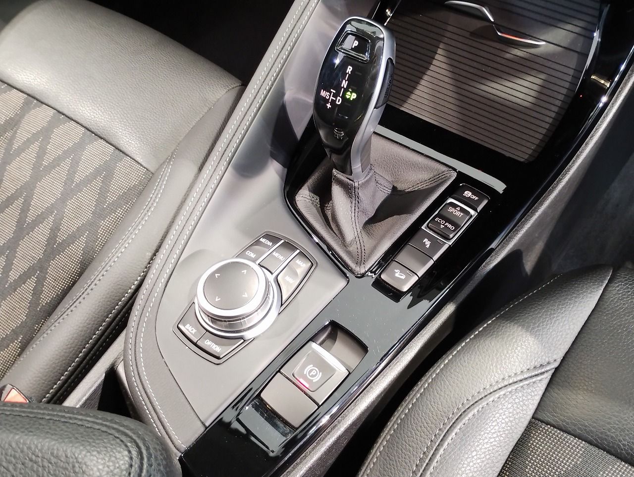 F48 X1 xDrive18d B47 2.0d LCI