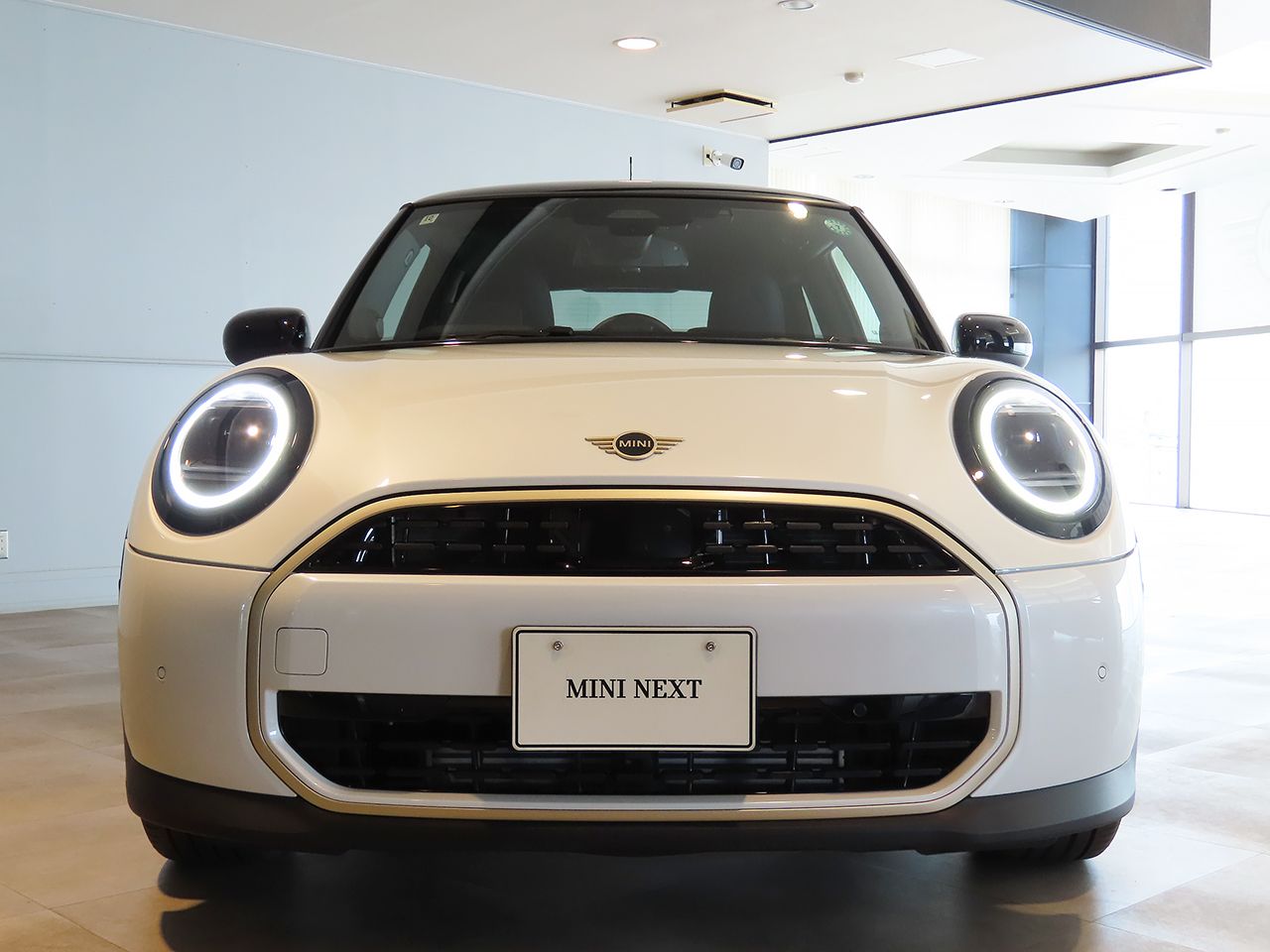 F66 MINI Cooper C 3Dr