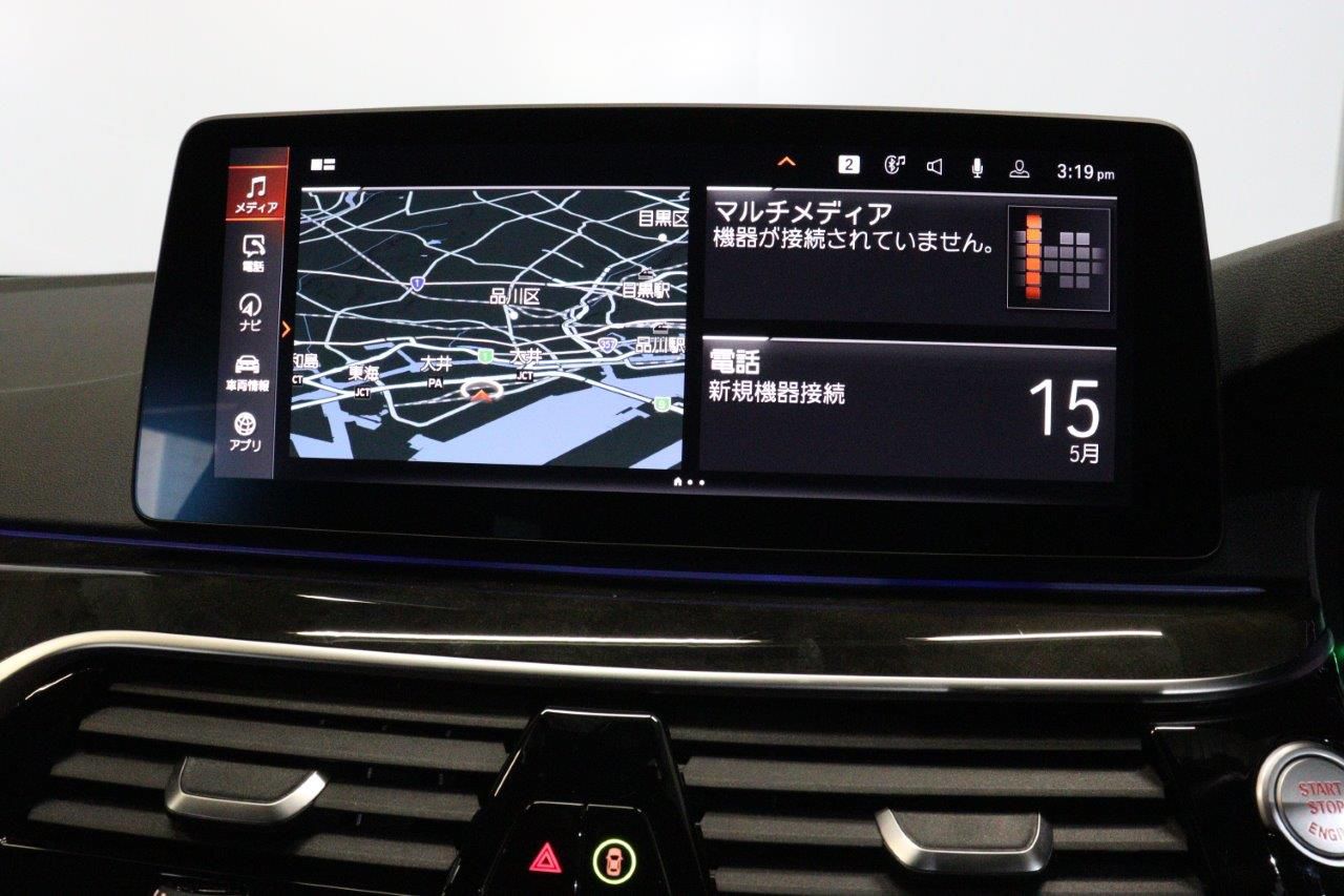 520d xDrive Touring RHD