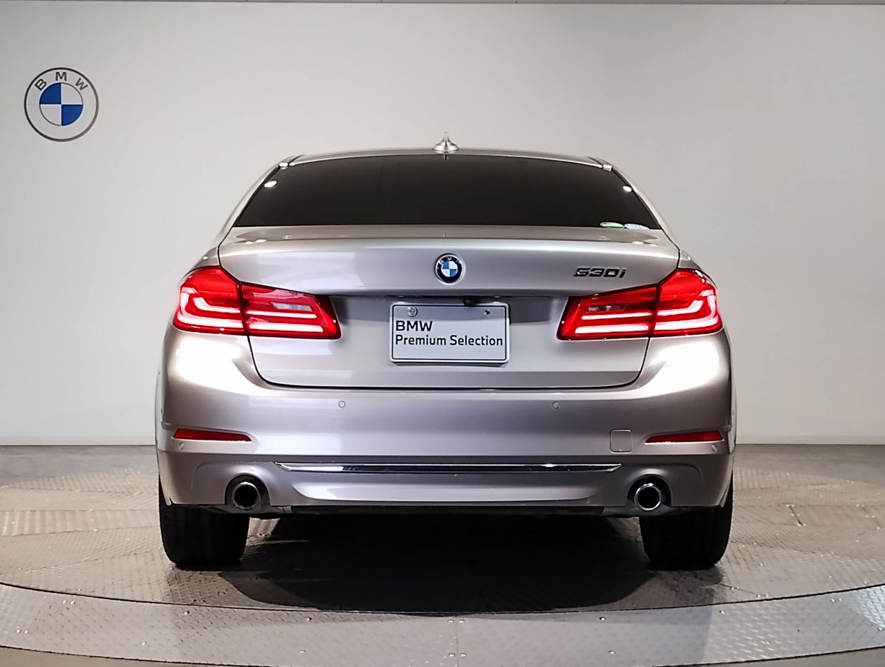 530I