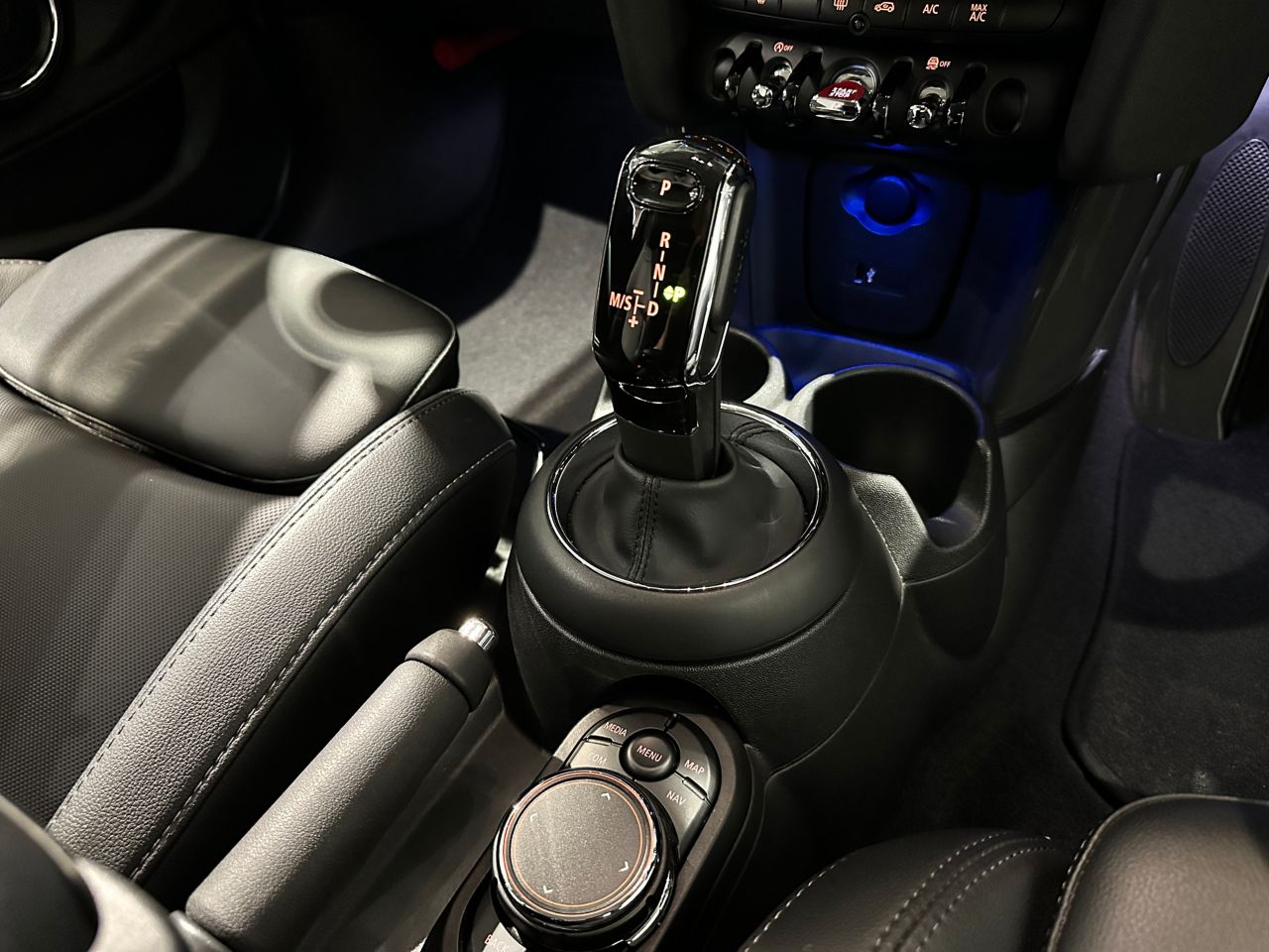 MINI CROSSOVER COPPER SD ALL4