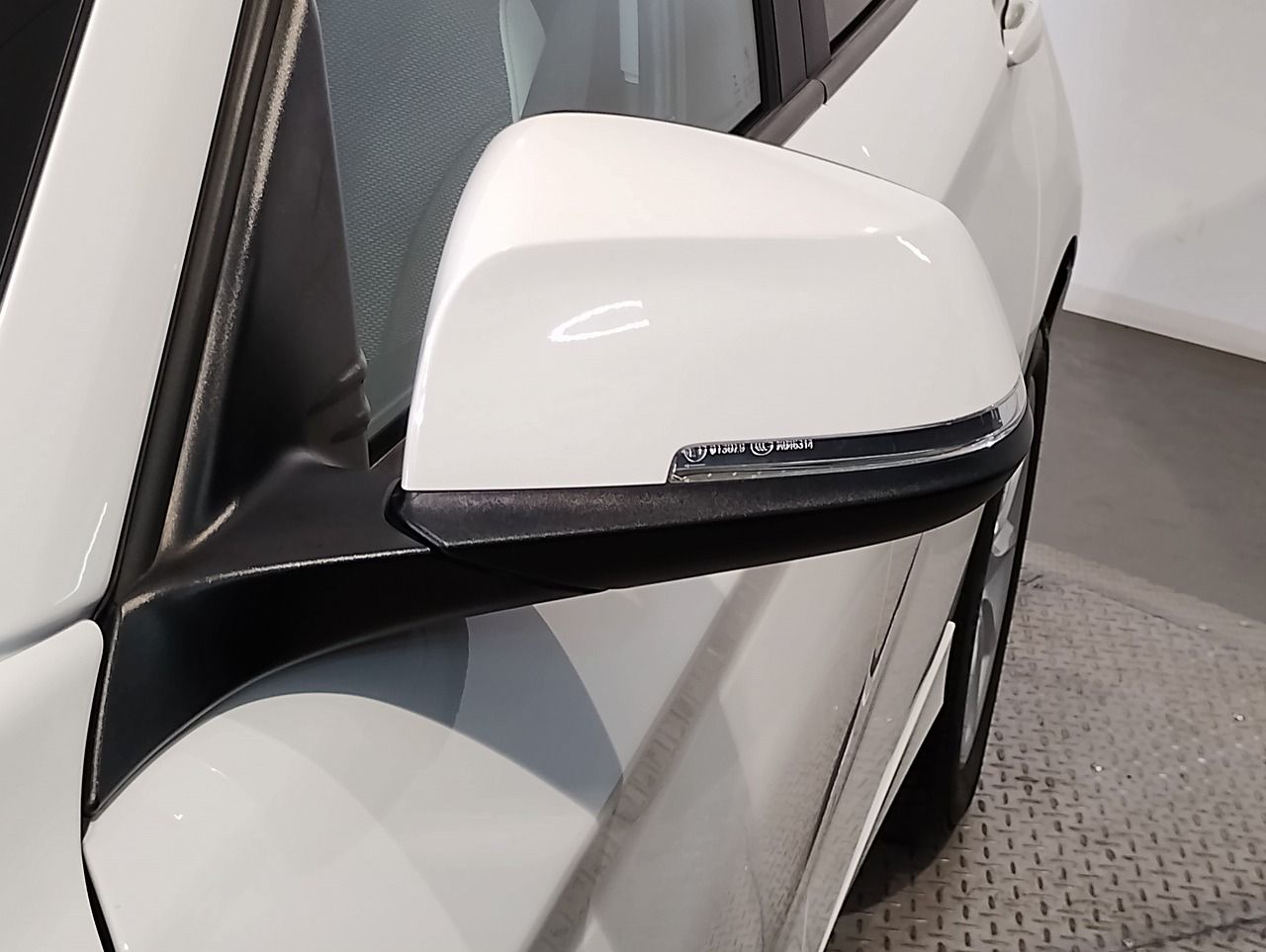 118D 5DOOR RHD