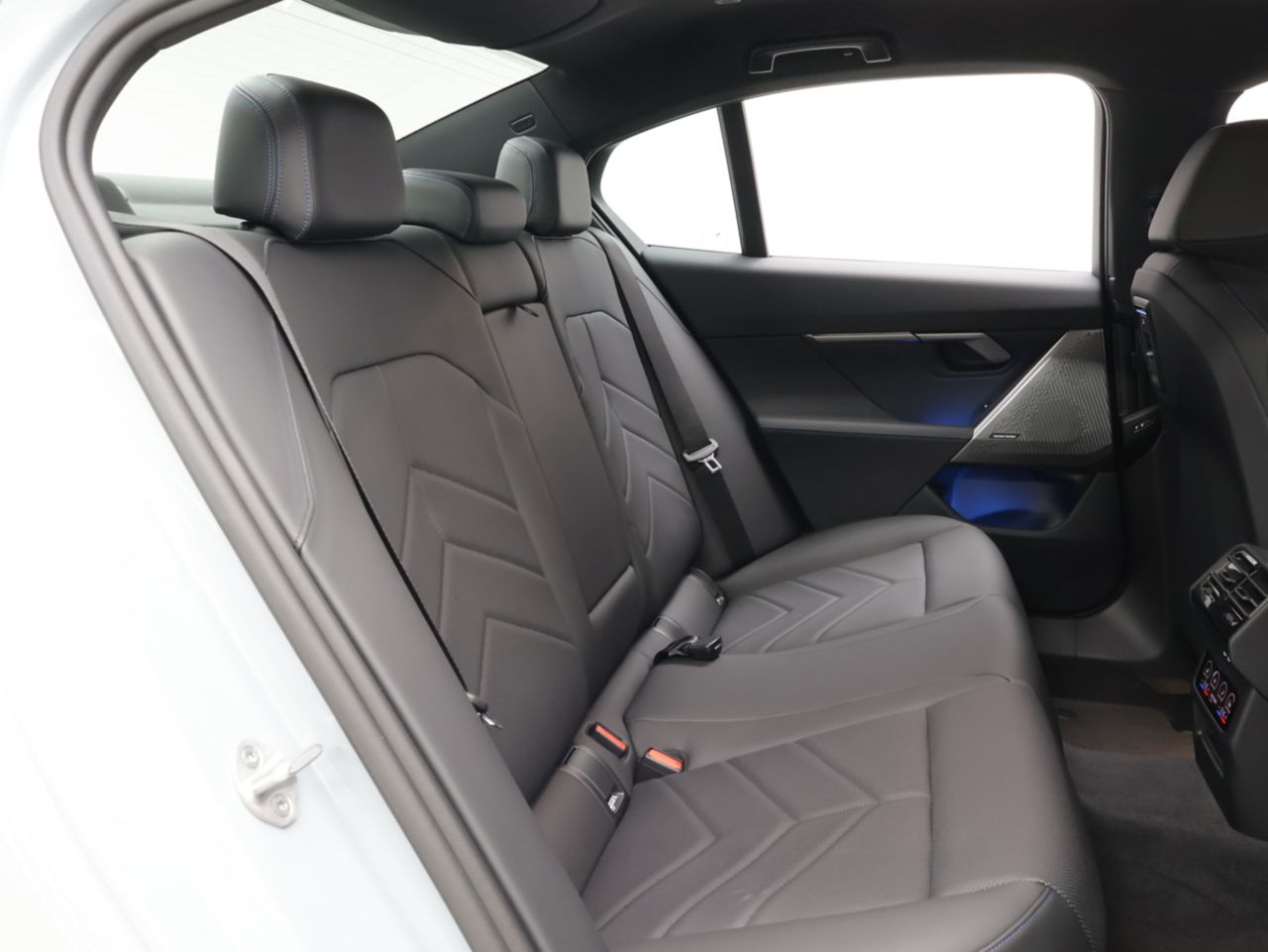 BMW i5 M60 xDrive Sedan RHD