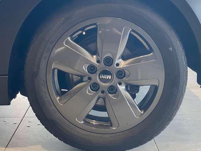 MINI Cooper F56 RHD