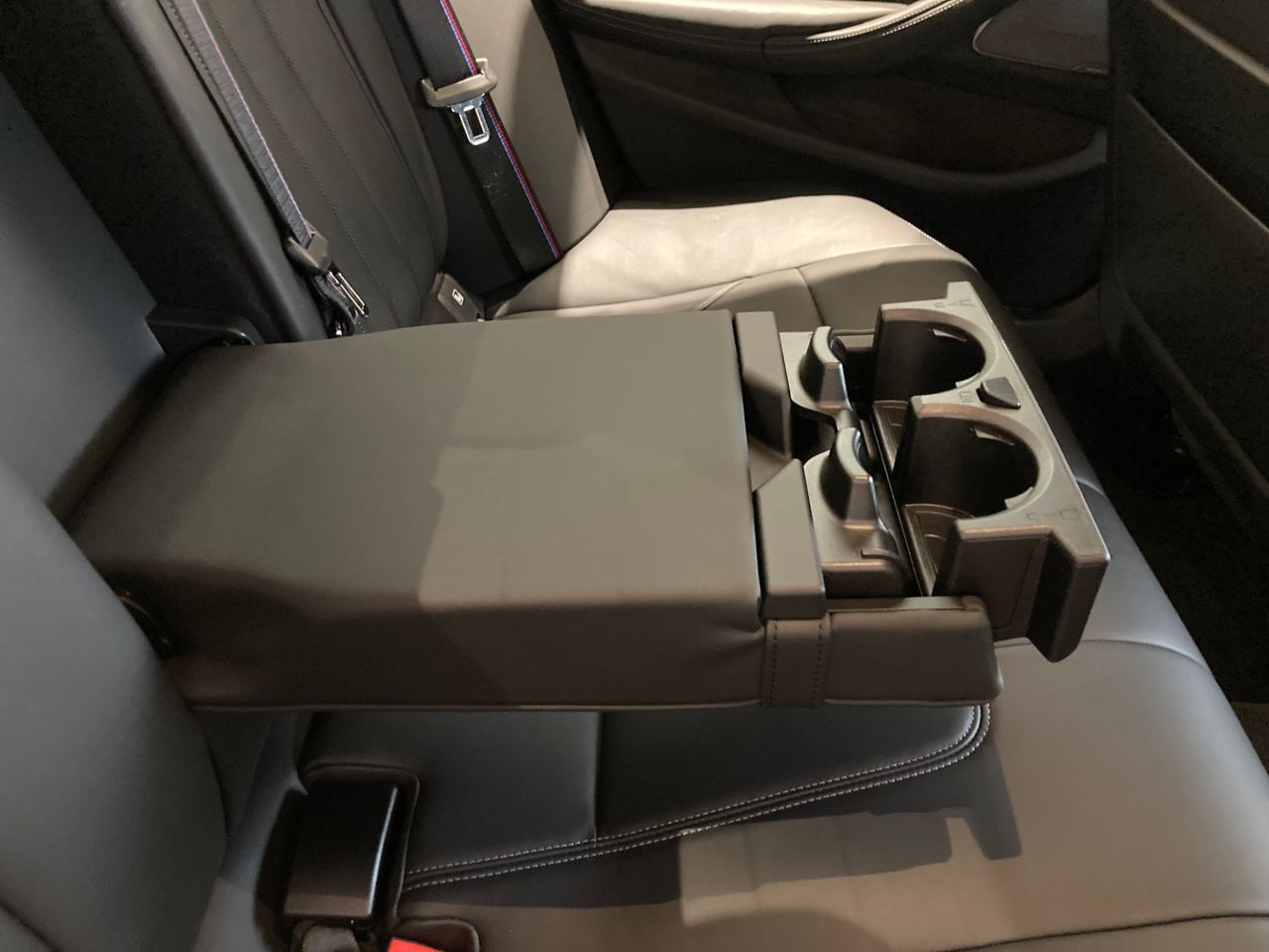 M5 Sedan RHD