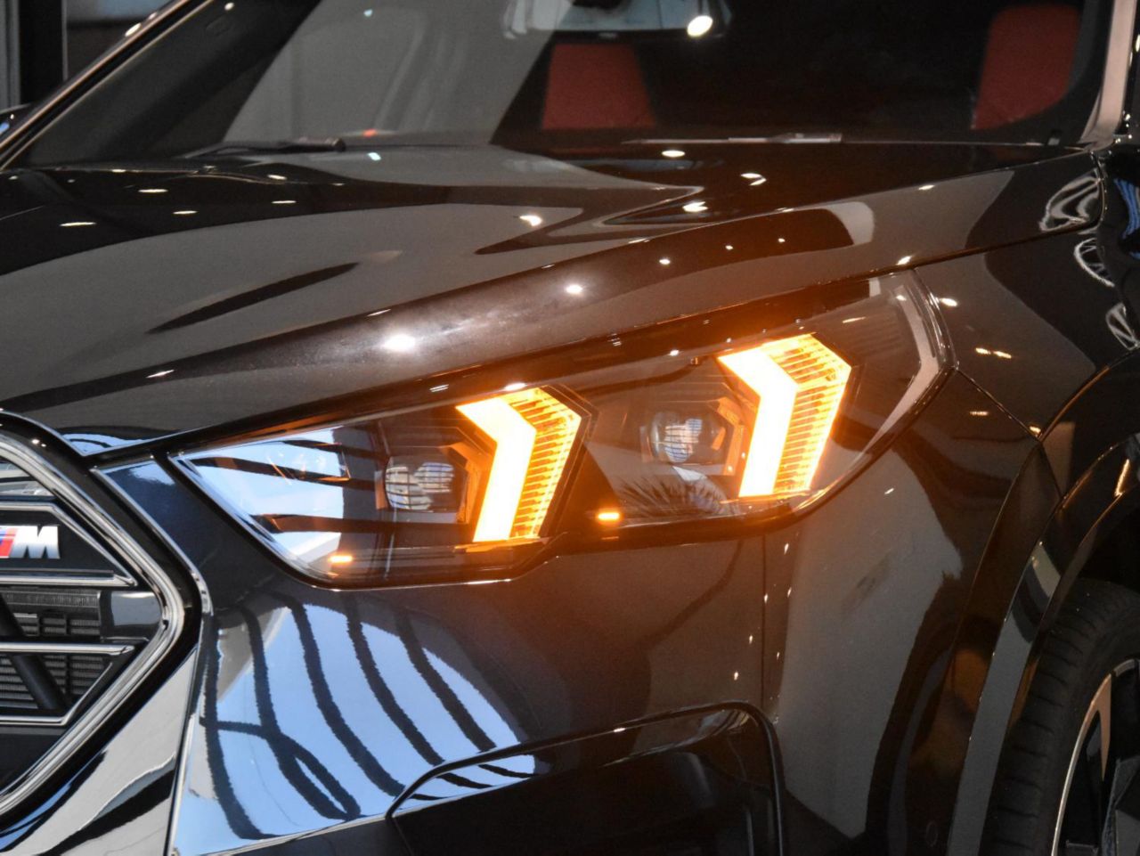 X2 M35i xDrive RHD