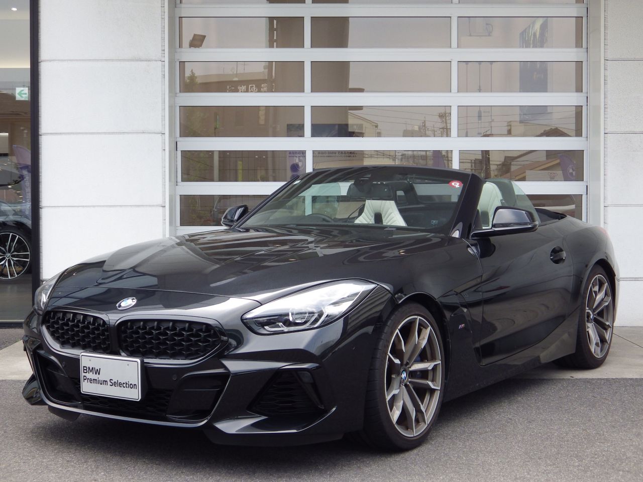 G29 Z4 M40i RHD