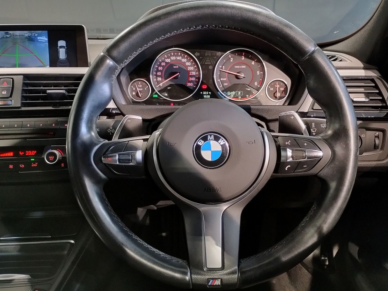 320D BLUEPERFORMANCE TOURING RHD
