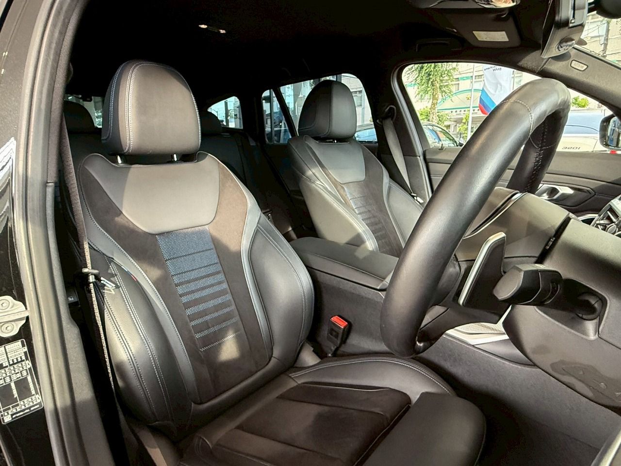 G21 318i Touring