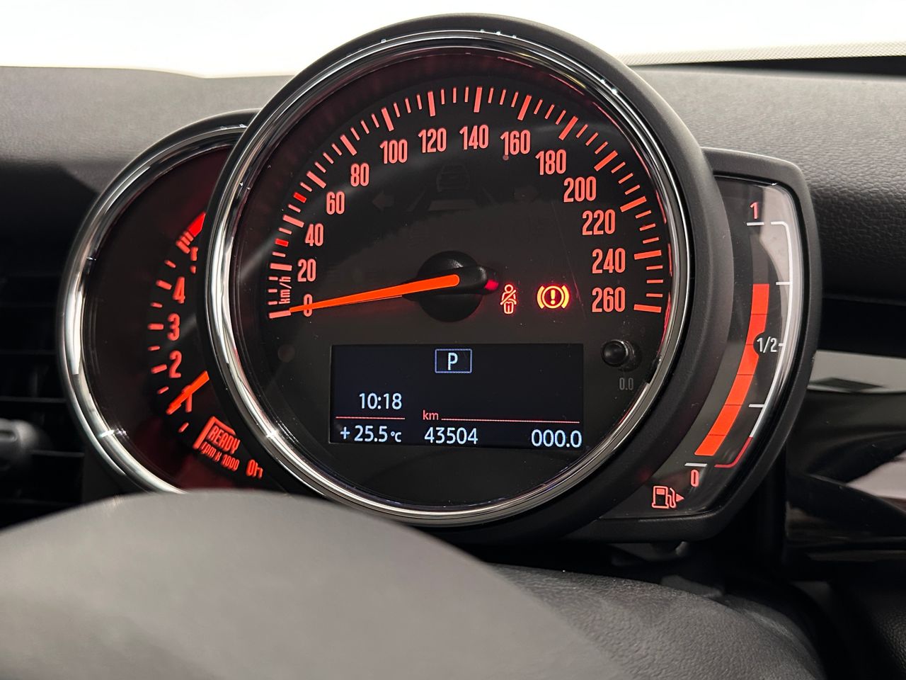 F55 COOPER D (AT)