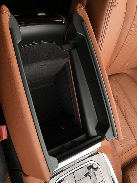 X7 xDrive40d RHD US