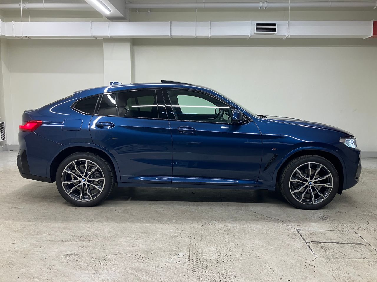 X4 xDrive20d RHD