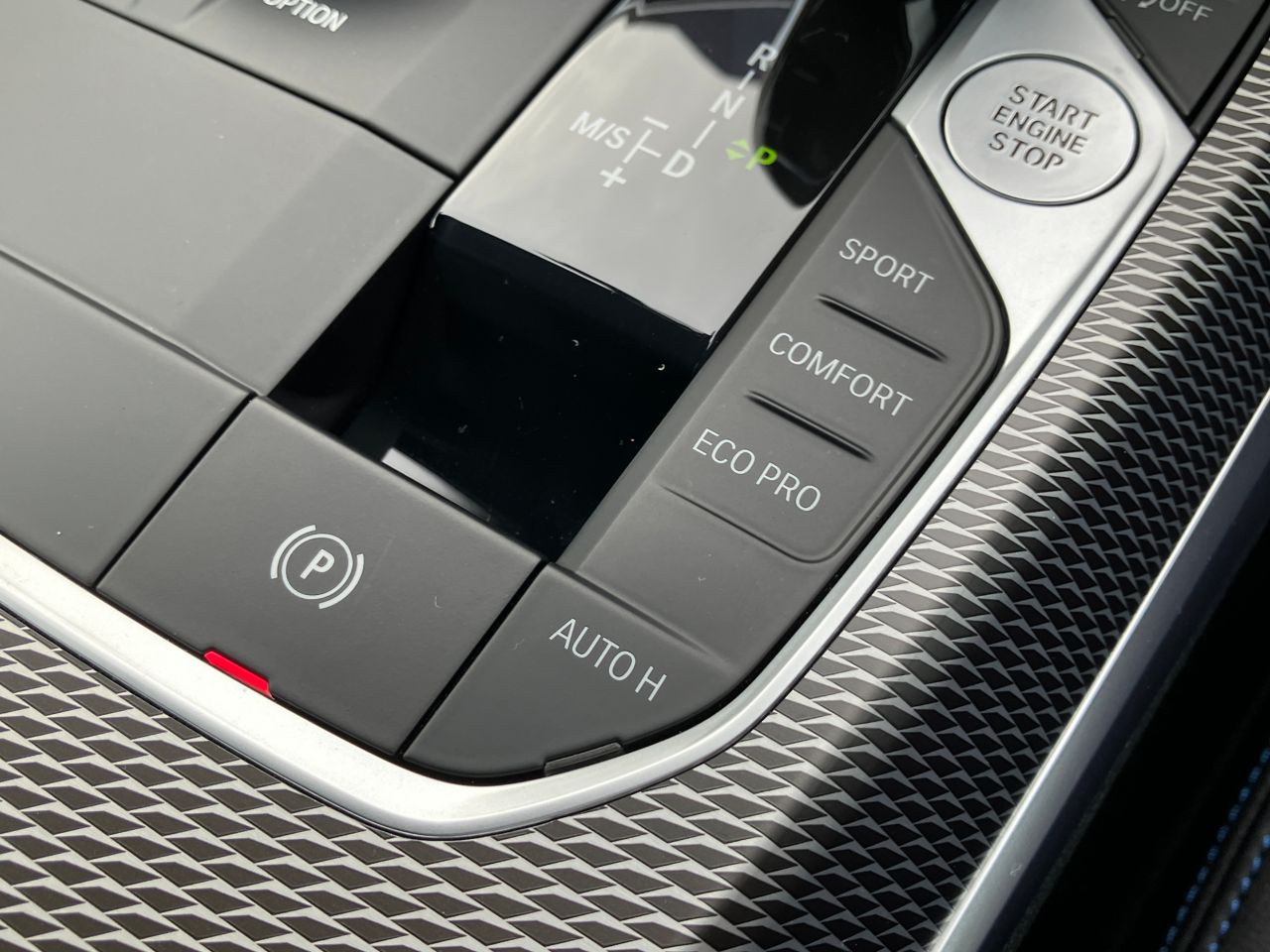 G20 318i Saloon RHD MX