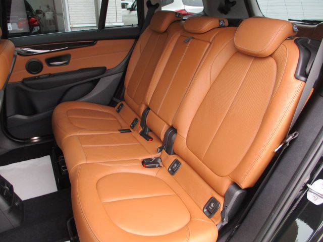 218D GRAN TOURER RHD