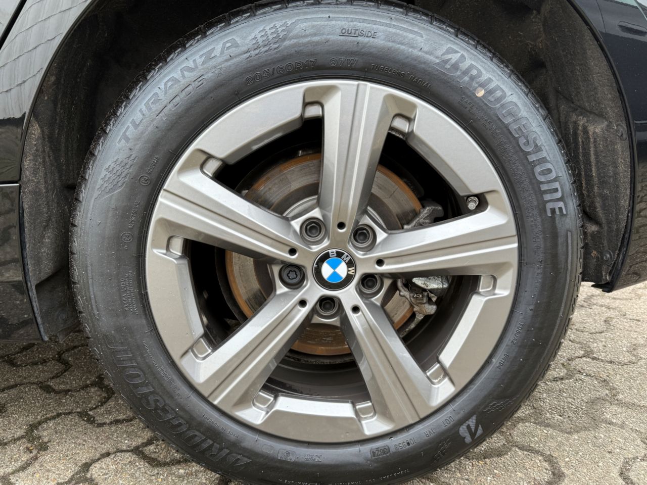 BMW 218