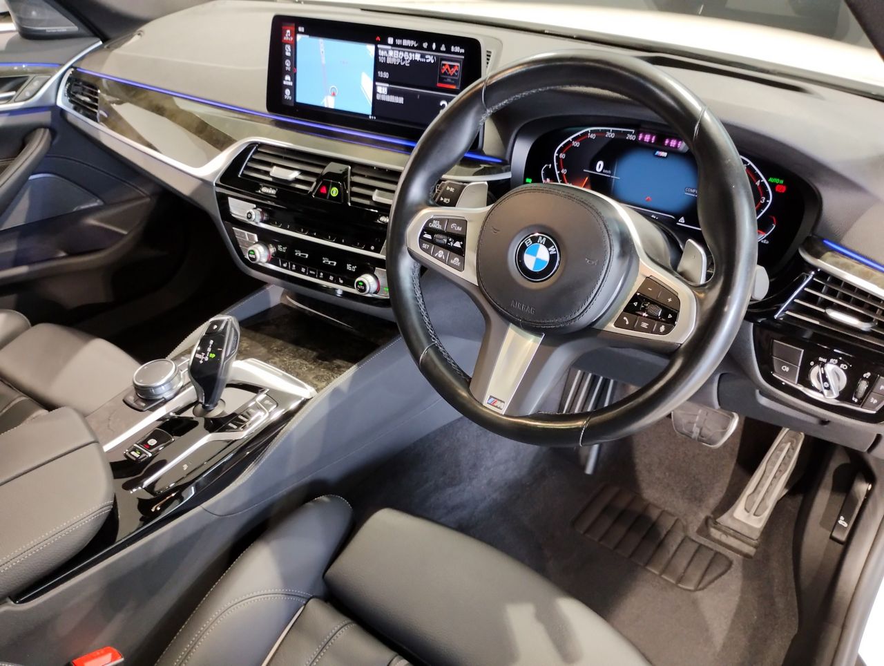 520i Sedan RHD
