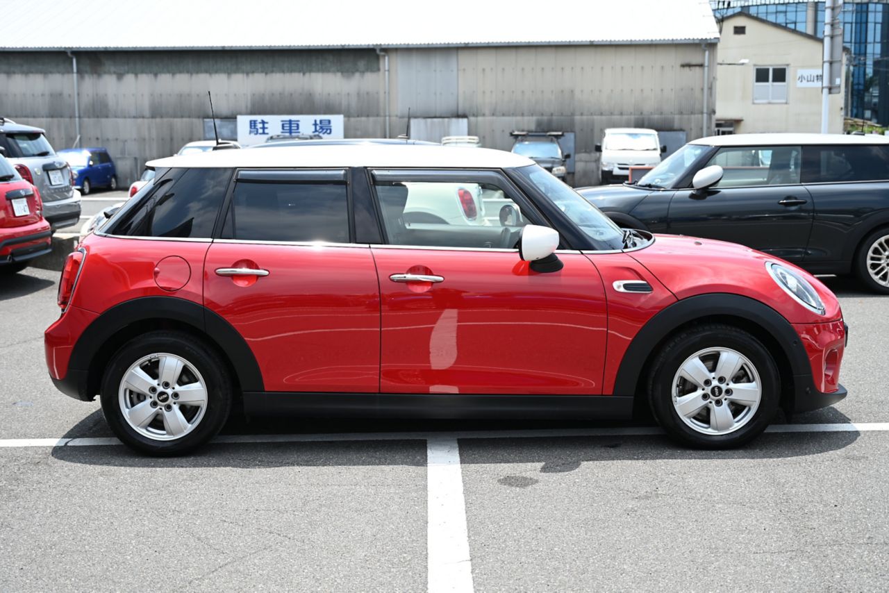 F55 MINI Cooper 5-Door Hatch LCI