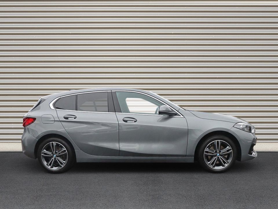 BMW 118