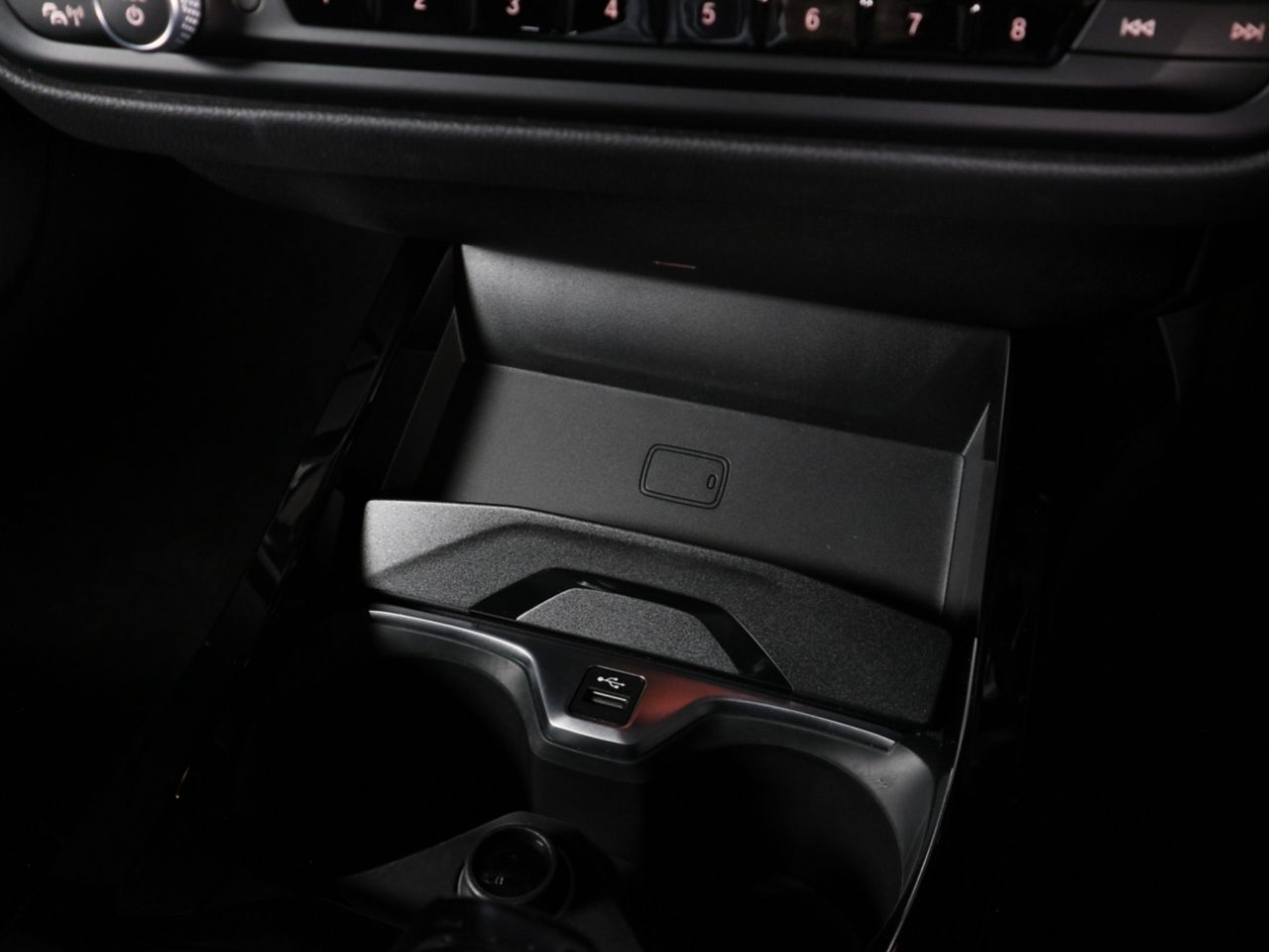 F40 118d Sports Hatch 5-door B47 2.0d