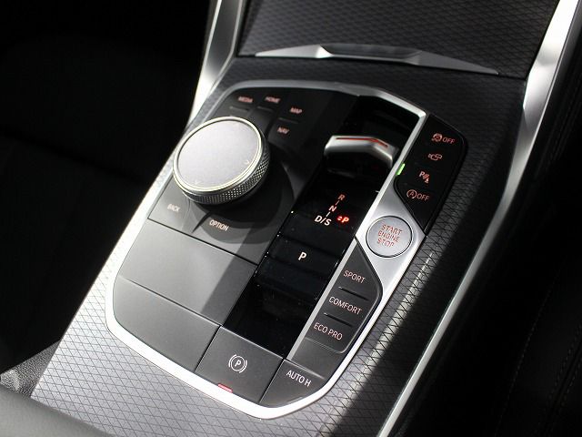 G26 420d xDrive Gran Coupe RHD