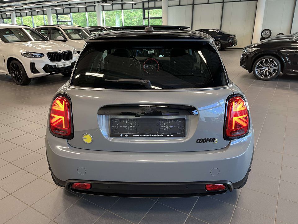 MINI Cooper SE