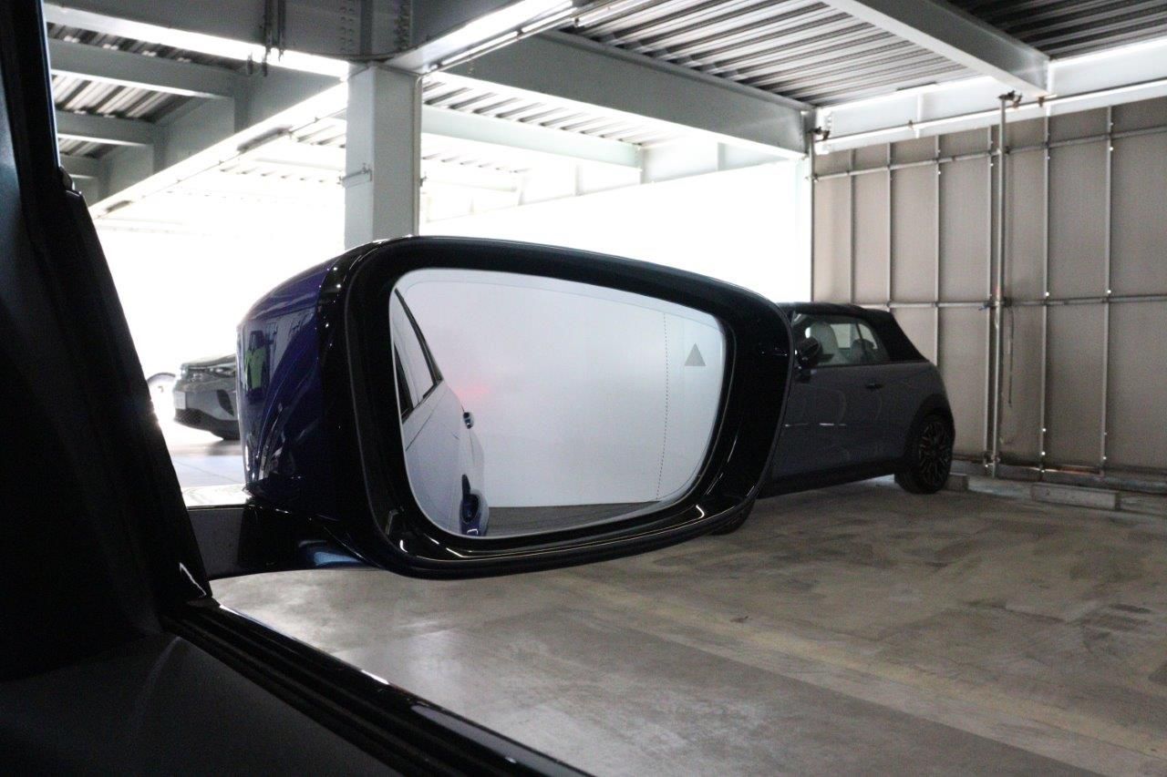 320d xDrive Berline RHD