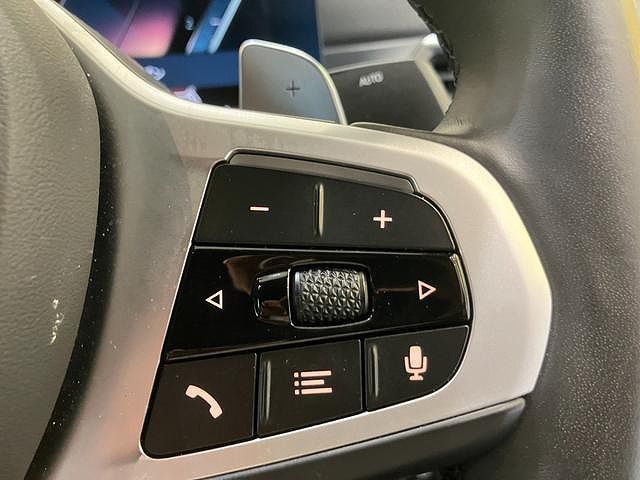 320d xDrive Berline RHD