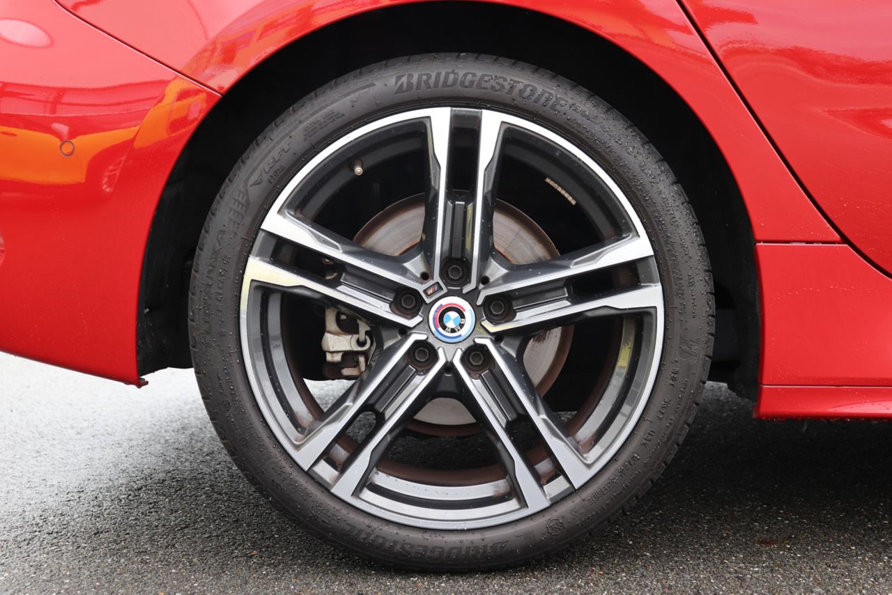 F40 118d Sports Hatch 5-door B47 2.0d