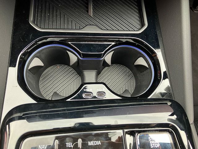 520i Sedan RHD