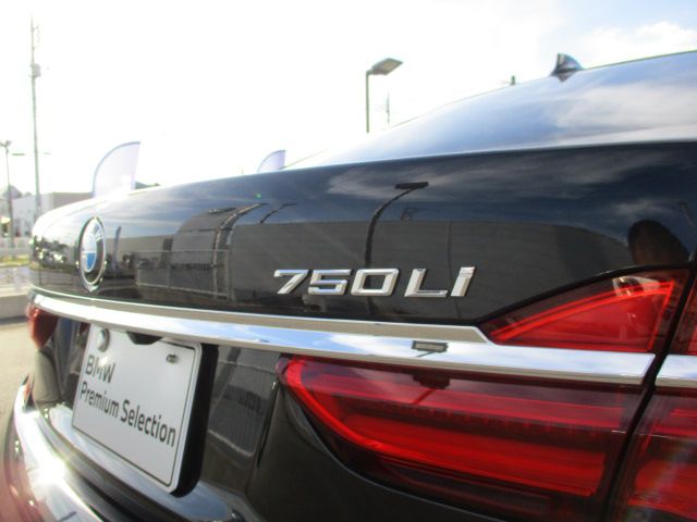 750LI