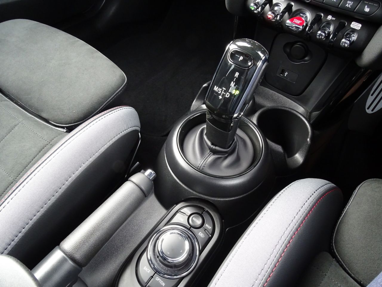 MINI JCW 3 Dr
