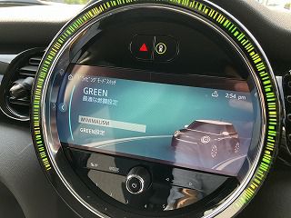MINI Cooper F56 RHD