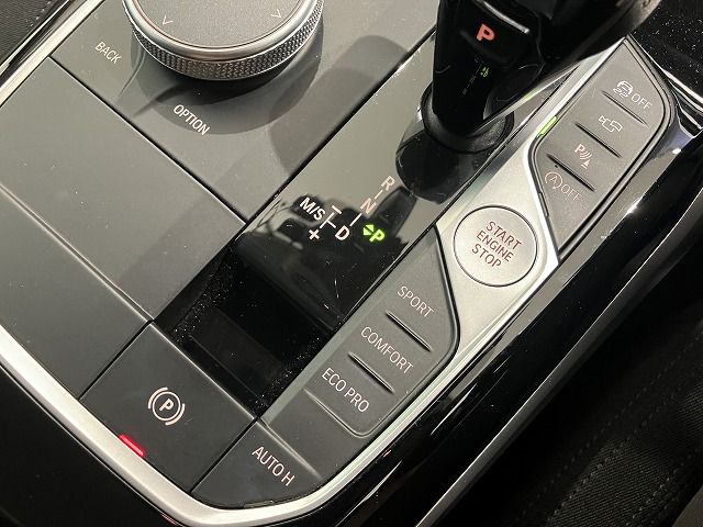 G21 320d xDrive Touring RHD