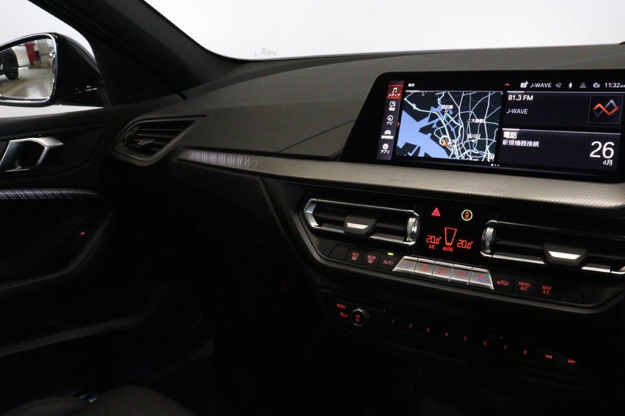 F40 118d Sports Hatch 5-door B47 2.0d