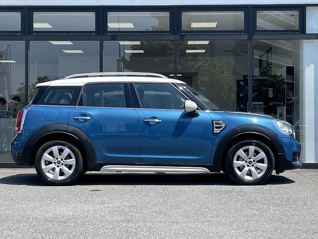 MINI CROSSOVER COOPER D