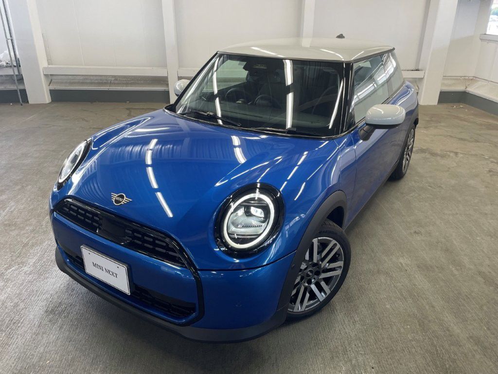 F66 MINI Cooper C 3Dr