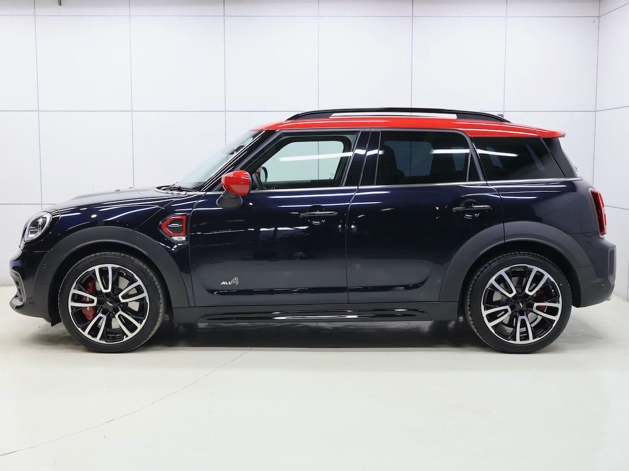 MINI John Cooper Works ALL4 Countryman RHD