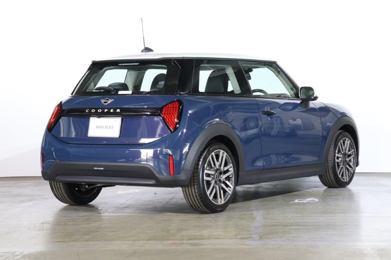 F66 MINI Cooper C 3Dr