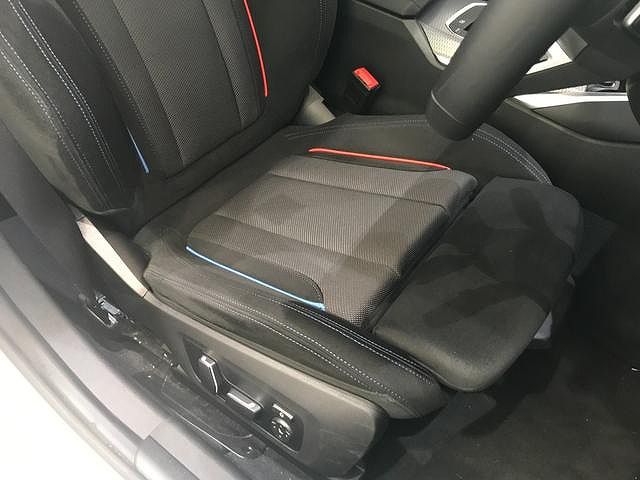 320d xDrive Berline RHD