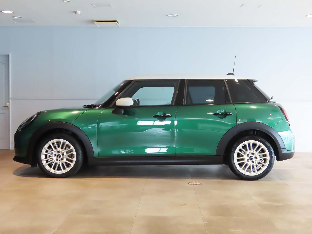 MINI Cooper C 5-doors