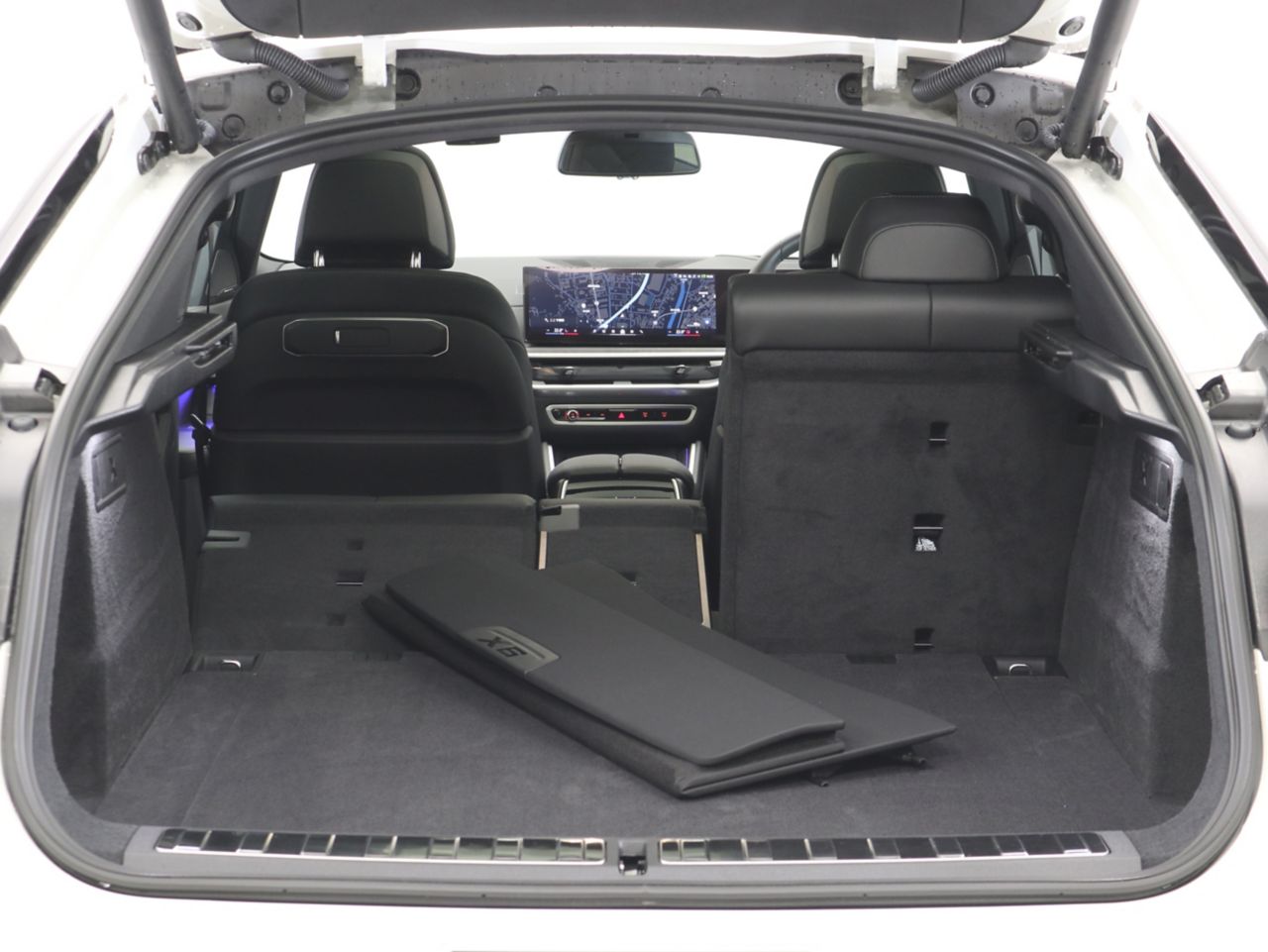 X6 xDrive30d M Sport RHD