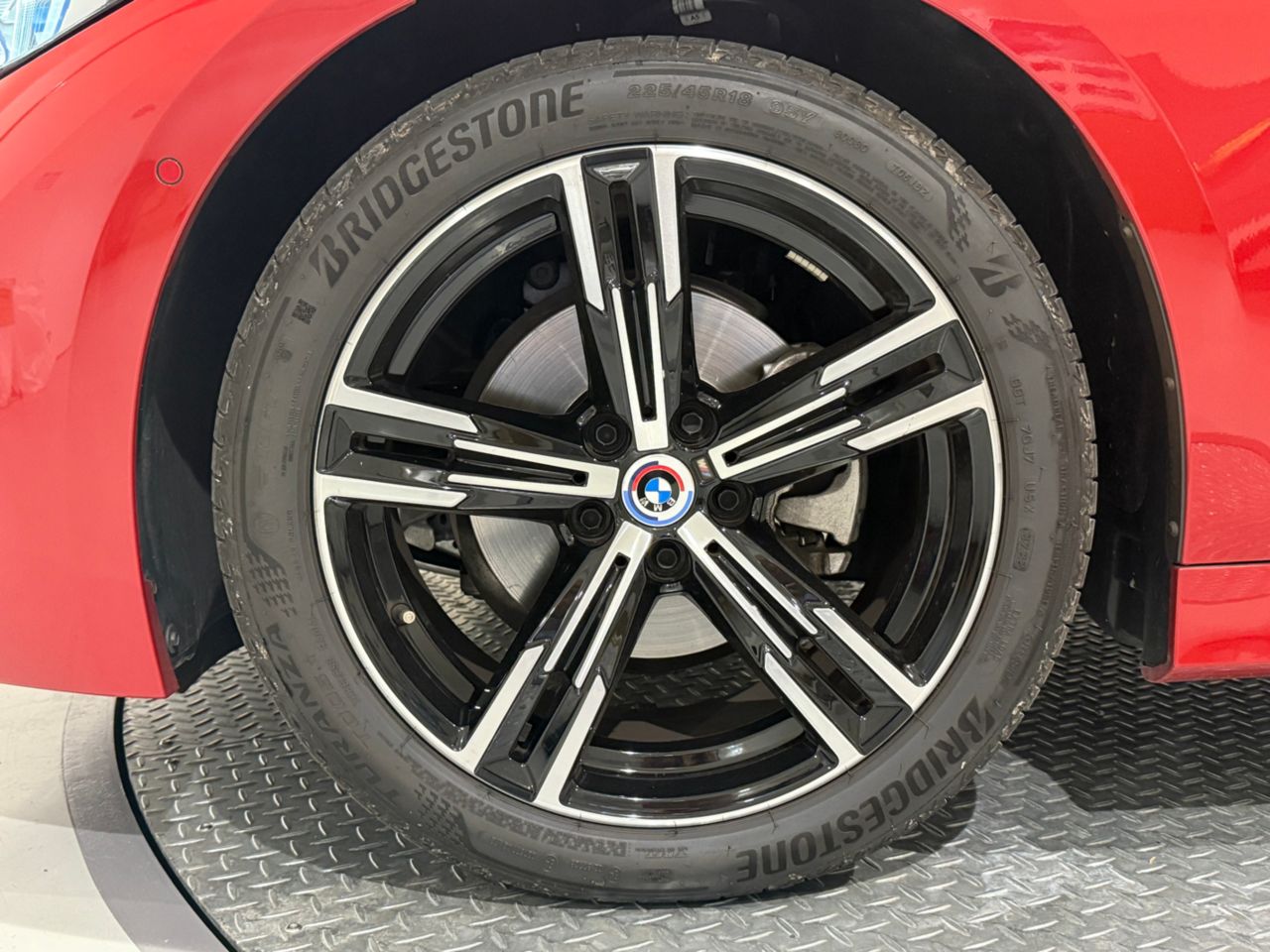 320d xDrive Berline RHD