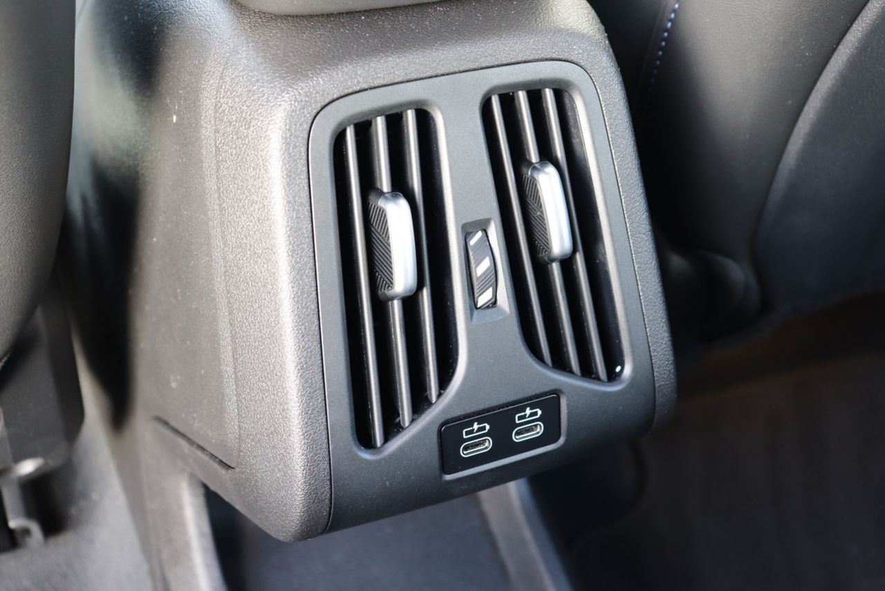 U06 218d Active Tourer B47 2.0d