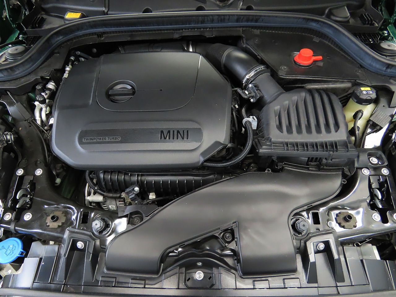 F55 MINI Cooper 5-Door Hatch LCI