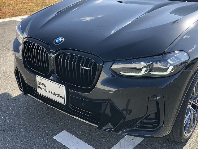 G02 X4 M40i RHD LCI