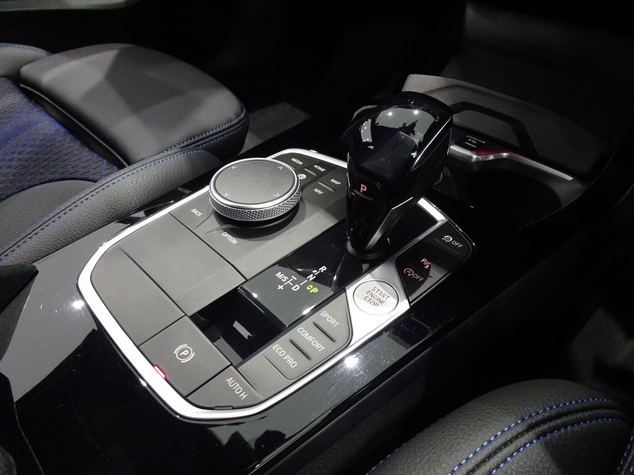 F40 118d Sports Hatch 5-door B47 2.0d