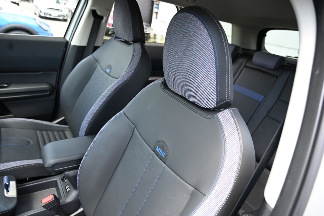 U25 MINI Countryman E