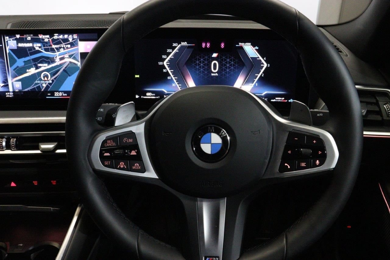 320d xDrive Berline RHD