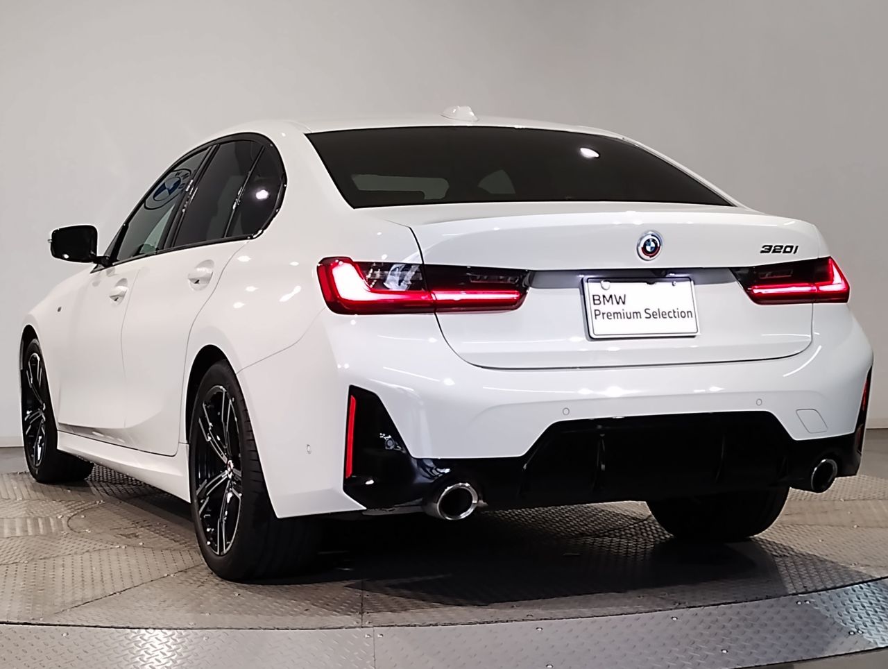 G20 320i Saloon LCI RHD MX